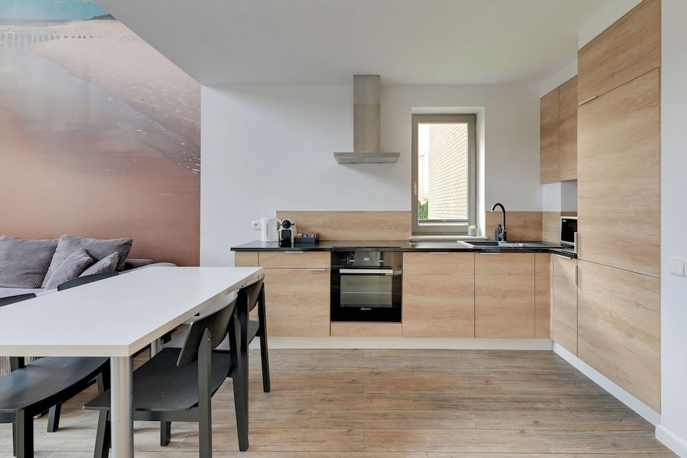 Waterlane Riverside - SPA, Pool, Gym & Parking by Downtown Apartments Deluxe Apartment 14