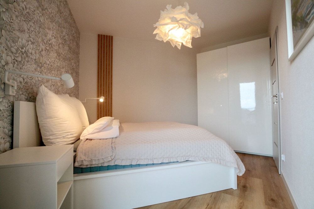 Standard Suite, Air conditioning