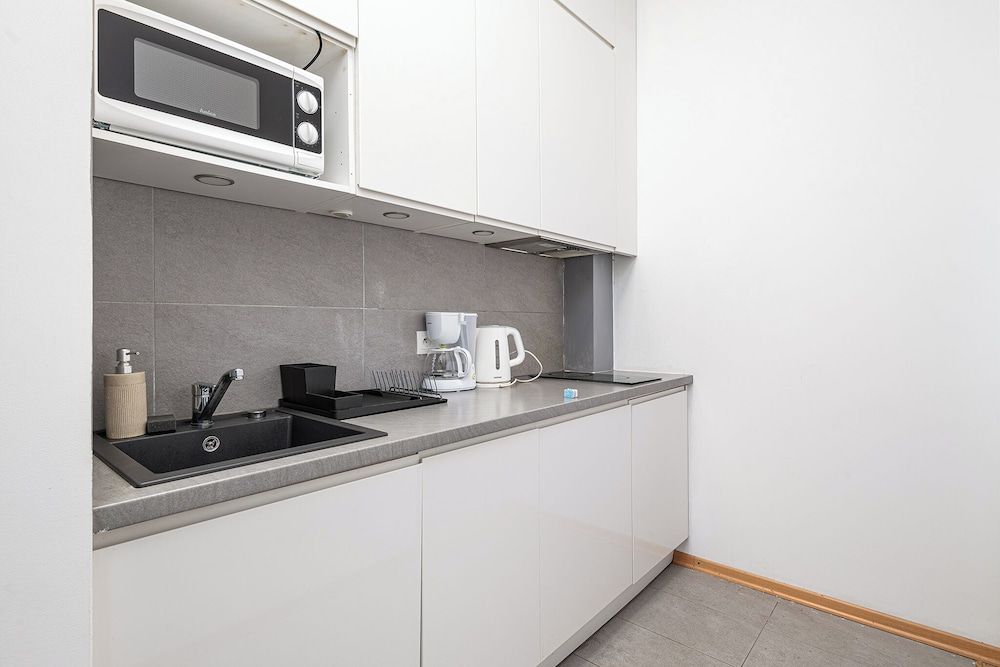 RentPlanet - Studio Aleje Jerozolimskie Studio Suite 3