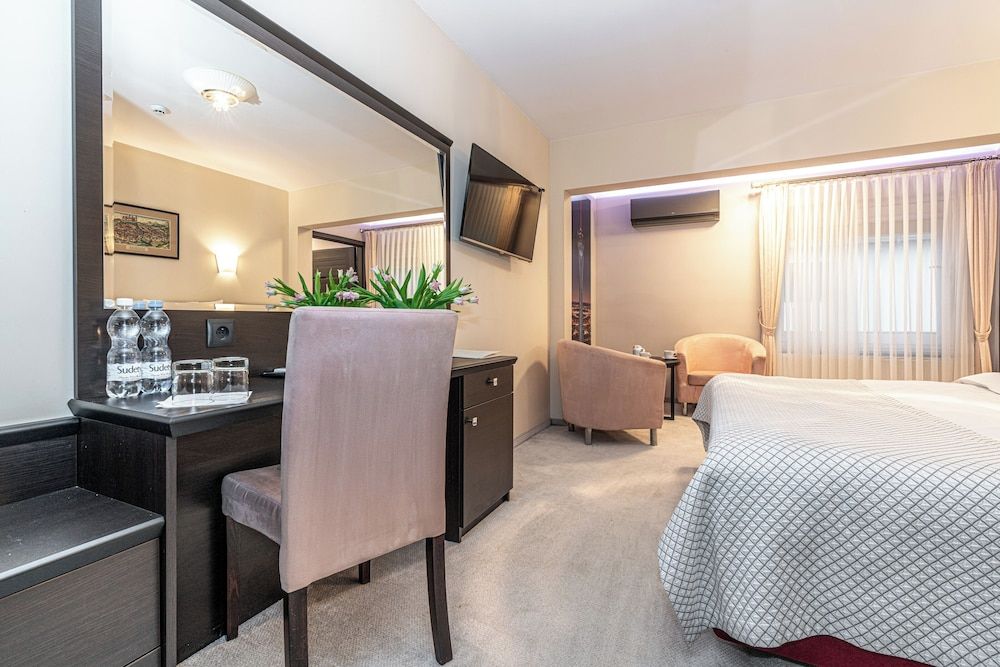 Hotel Soray Deluxe Studio 3