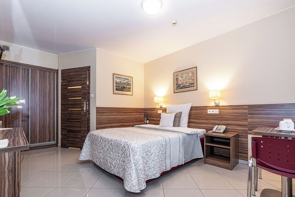 Hotel Soray Standard Single Room 4