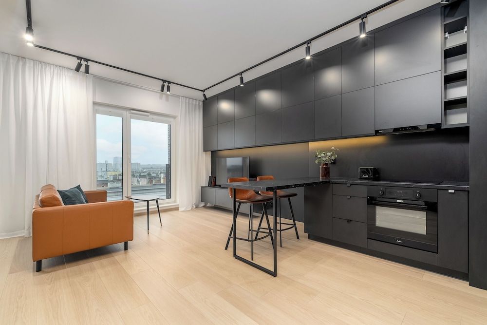 Classic Apartment, City View