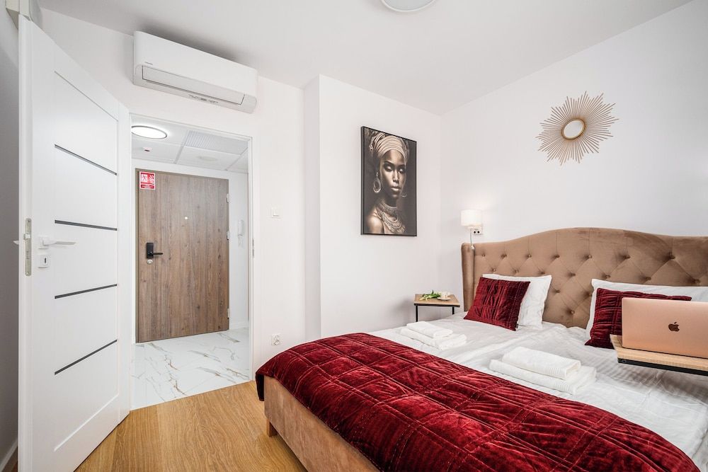 Family Apartment, Balcony, City View
