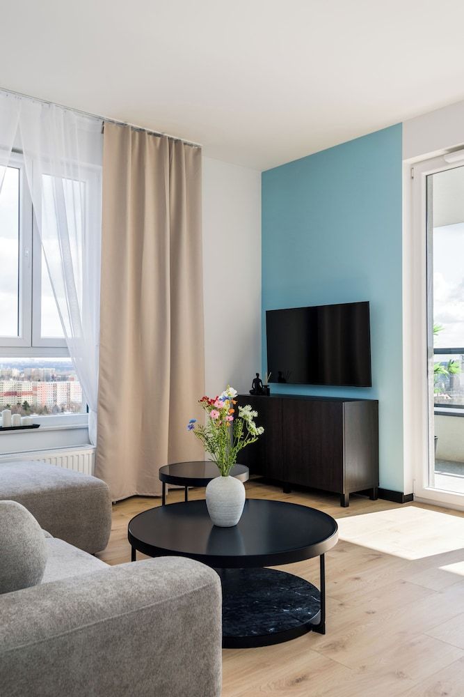 Sky by Kairos Apartments Luxury Apartment, Balcony, City View 16