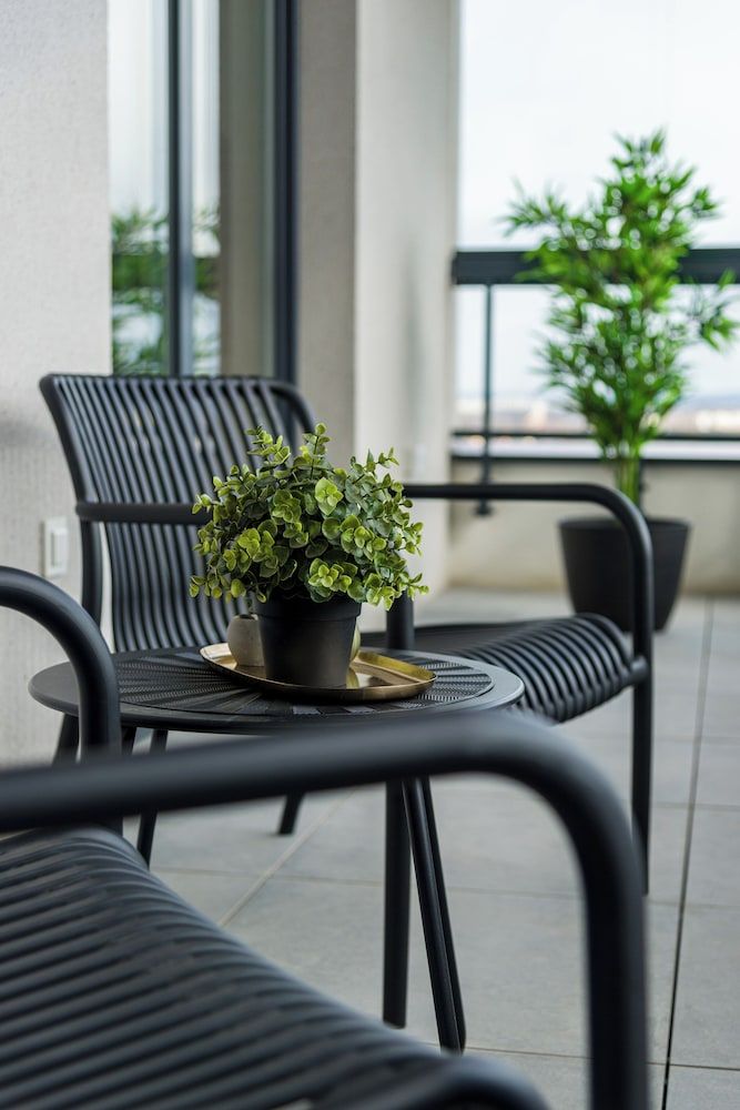 Sky by Kairos Apartments Luxury Apartment, Balcony, City View 30