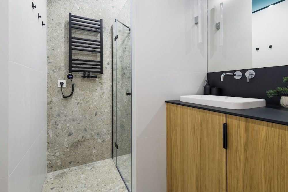 Sky by Kairos Apartments Luxury Apartment, Balcony, City View 37