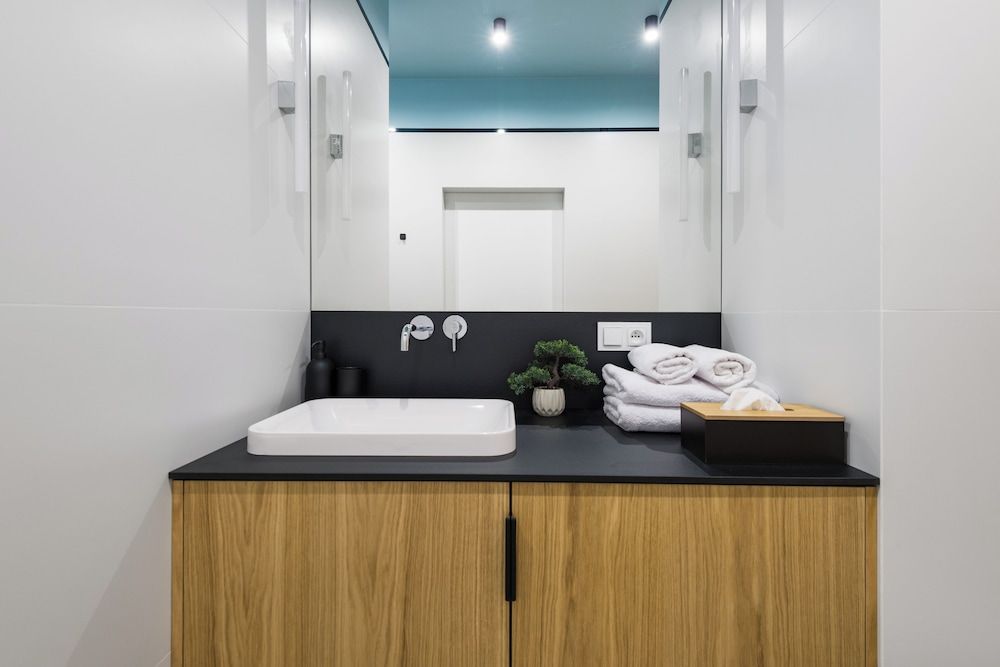 Sky by Kairos Apartments Luxury Apartment, Balcony, City View 34