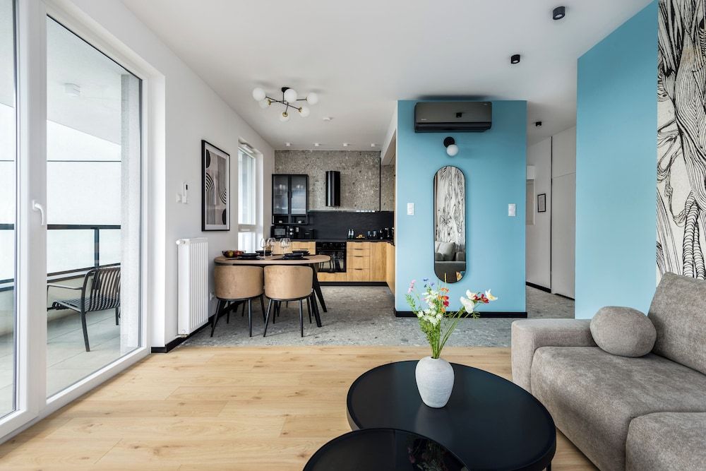 Sky by Kairos Apartments Luxury Apartment, Balcony, City View 19