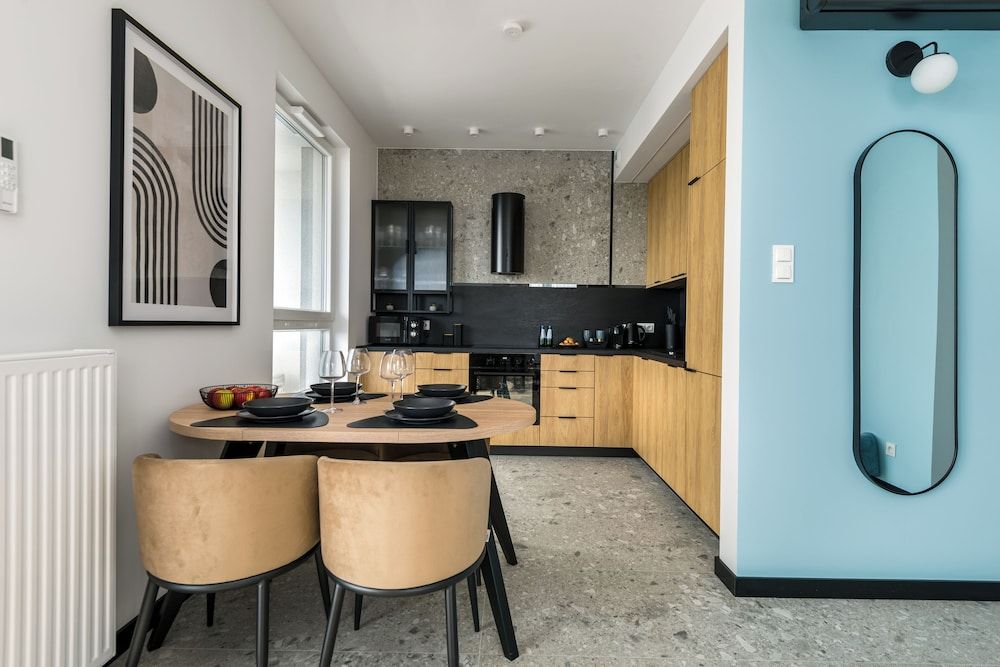 Sky by Kairos Apartments Luxury Apartment, Balcony, City View 10