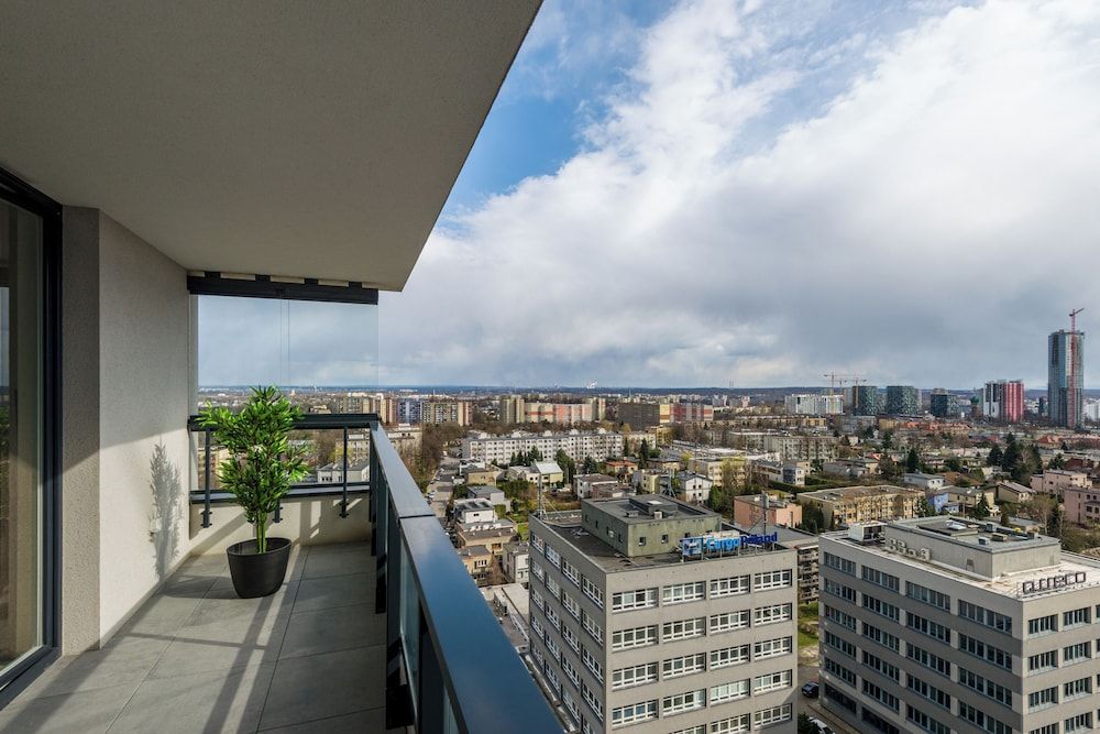 Sky by Kairos Apartments Luxury Apartment, Balcony, City View 44