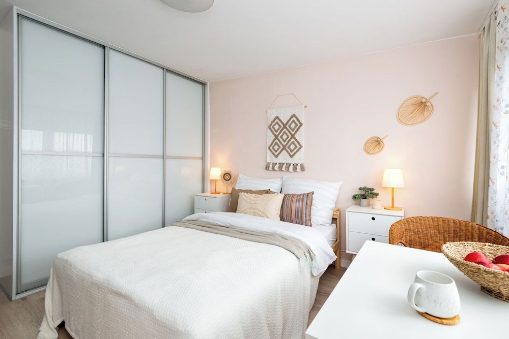 Opal - by Kairos Apartments