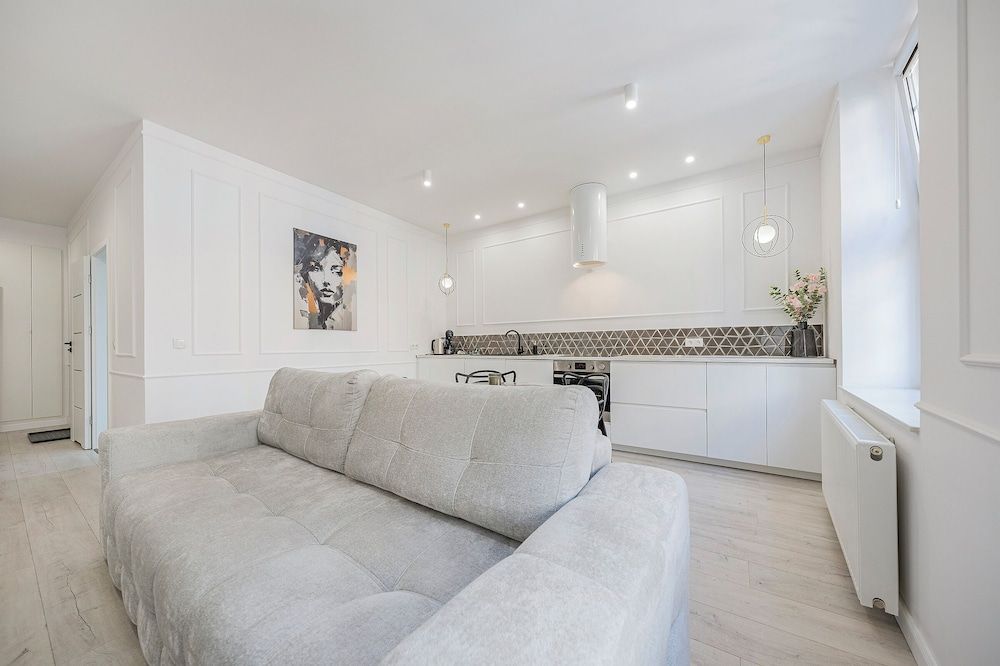 Deluxe Apartment, City View (8)
