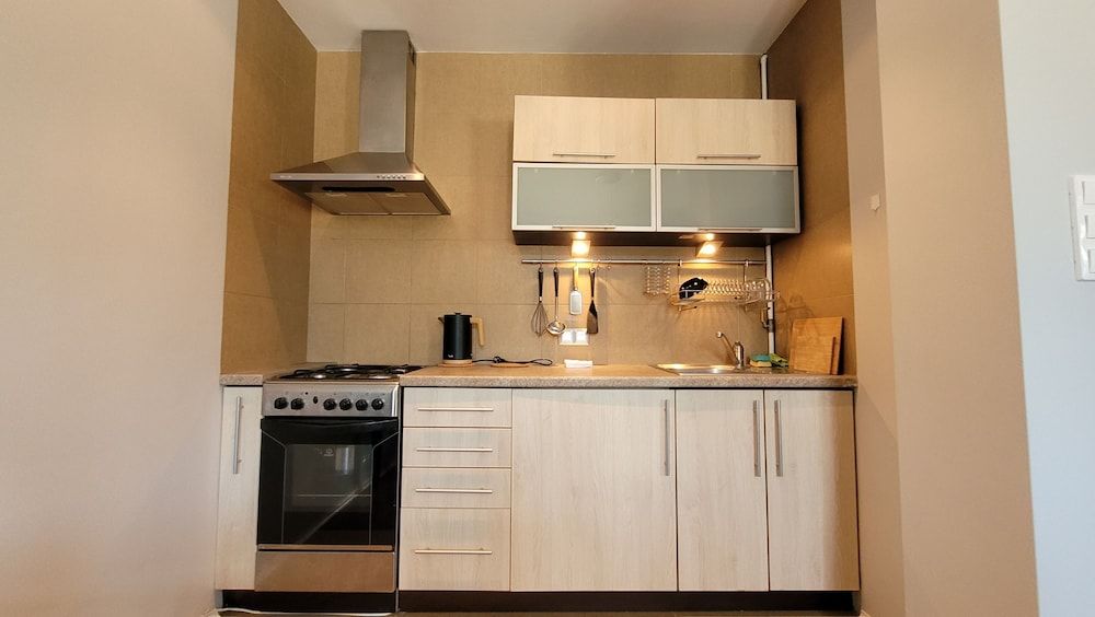 Art Dreams Chmielna 14 Comfort Studio Suite, City View 6