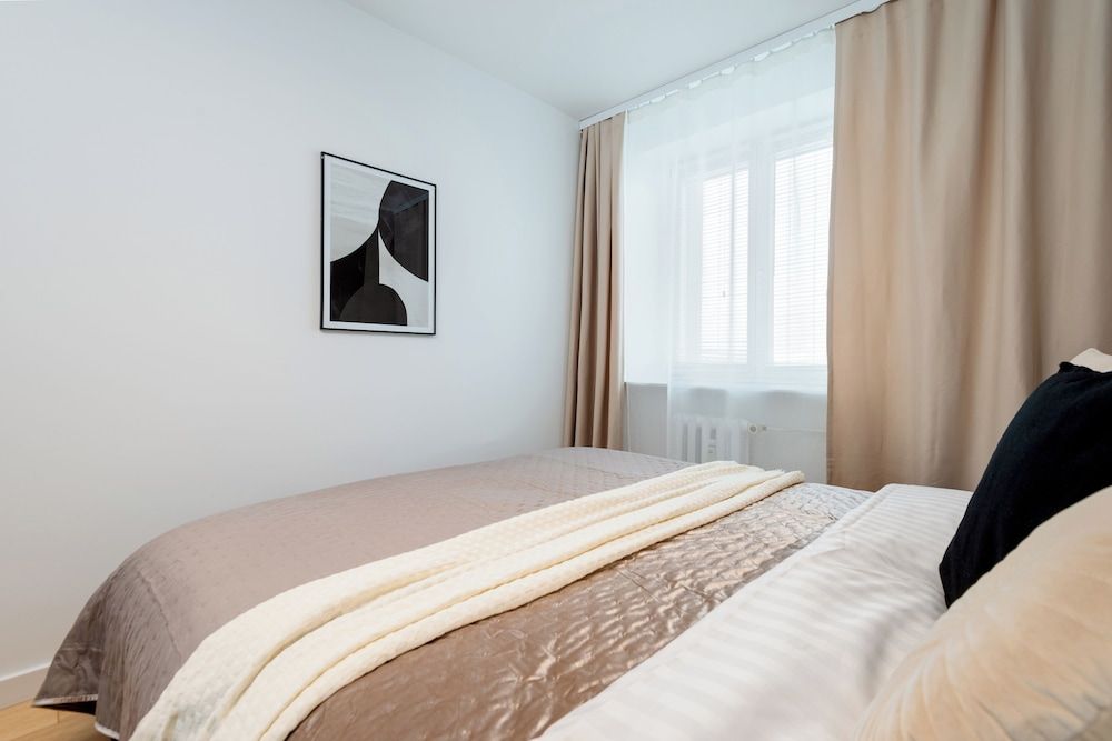 New York by Kairos Apartments Deluxe Apartment, Balcony, City View 10