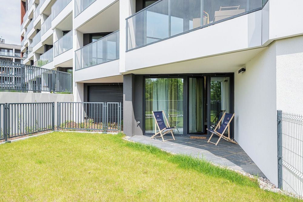 RentPlanet - Rezydencja Zegrze Studio Suite, Patio, Courtyard View 8