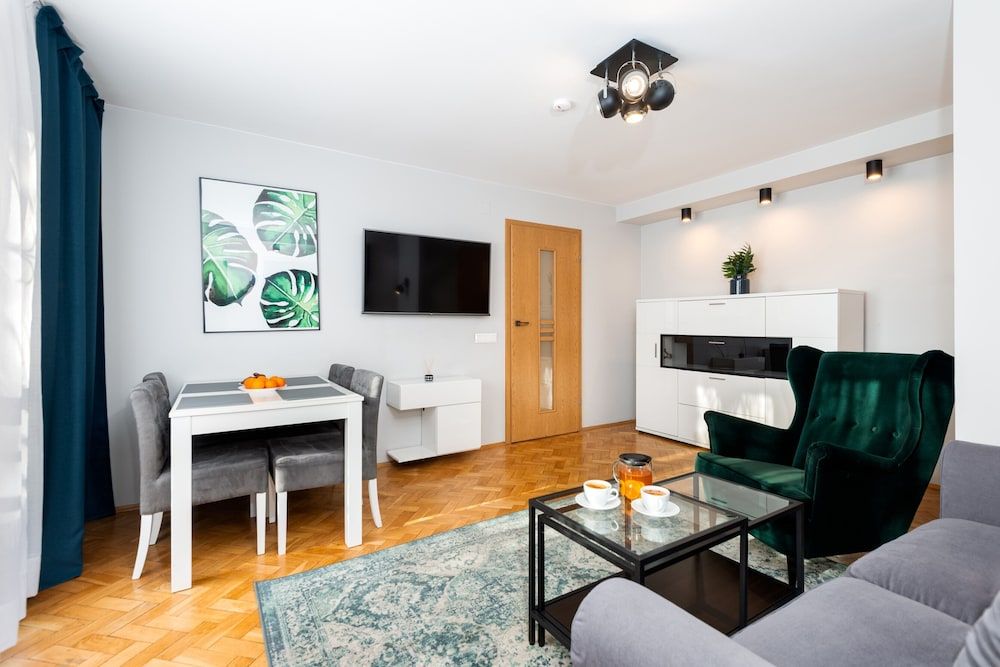 Apartament Spodek II by Kairos Apartments Comfort Apartment, Balcony, City View 13