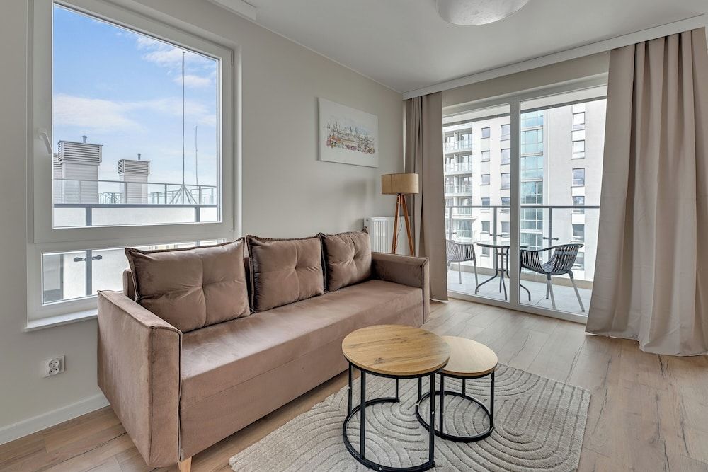 Horizon 88 - SeaView by Grand Apartments Comfort Apartment, Balcony, City View 4