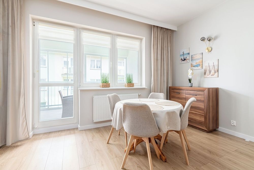 Apartment, Balcony