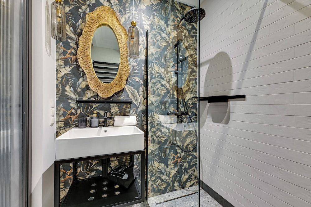 Żurawie IKONY 1 by Grand Apartments Apartment, Balcony 15