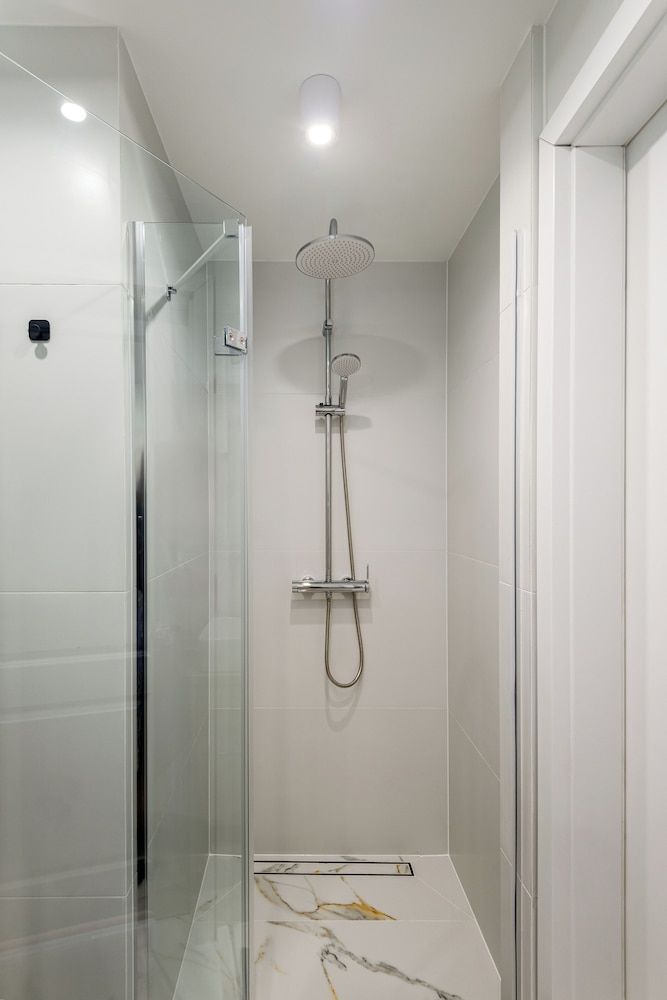 Onyx - by Kairos Apartments Superior Apartment, City View 29