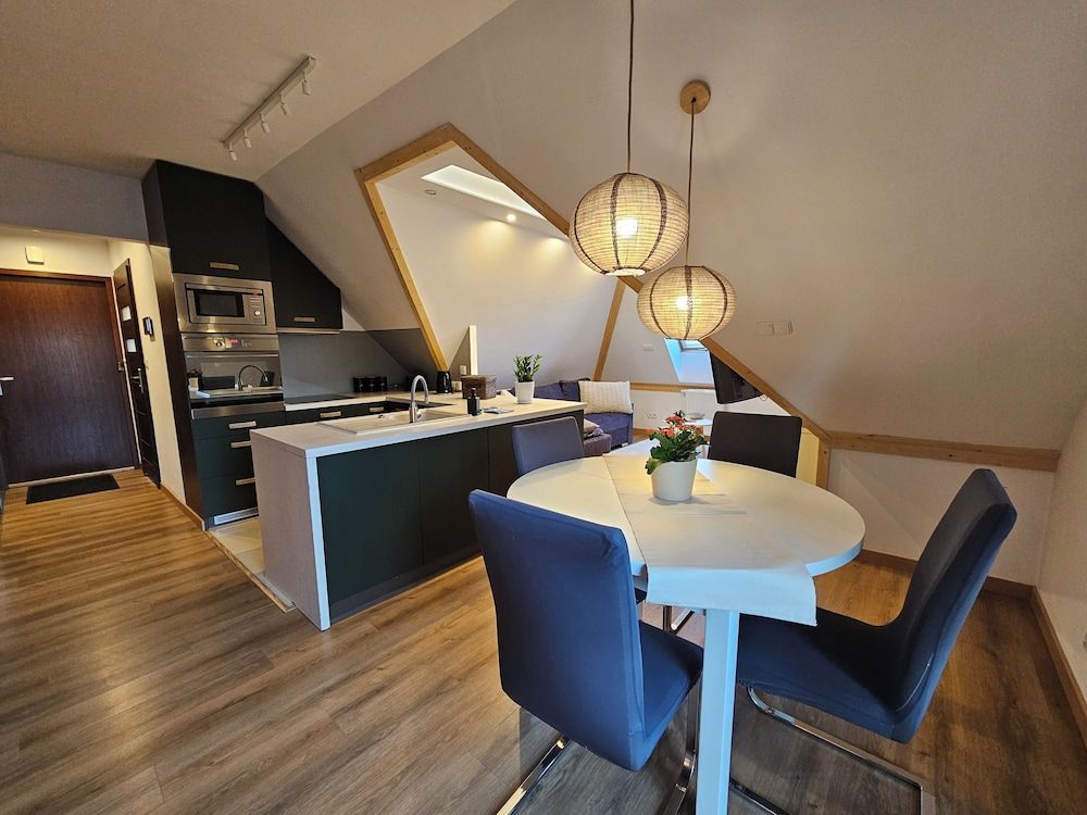 Apartment, 2 Bedrooms, Jetted Tub