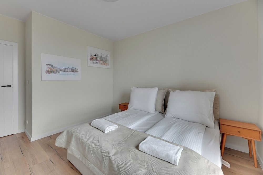 Horizon 169 - SeaView by GrandApartments Apartment, City View 4