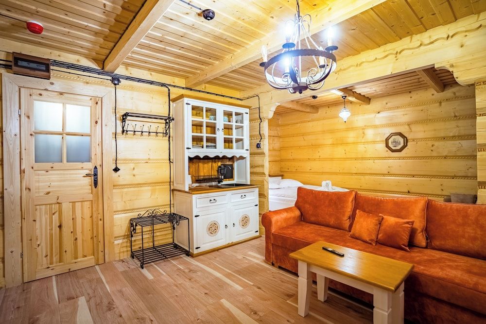 Classic Studio Suite, Mountain View