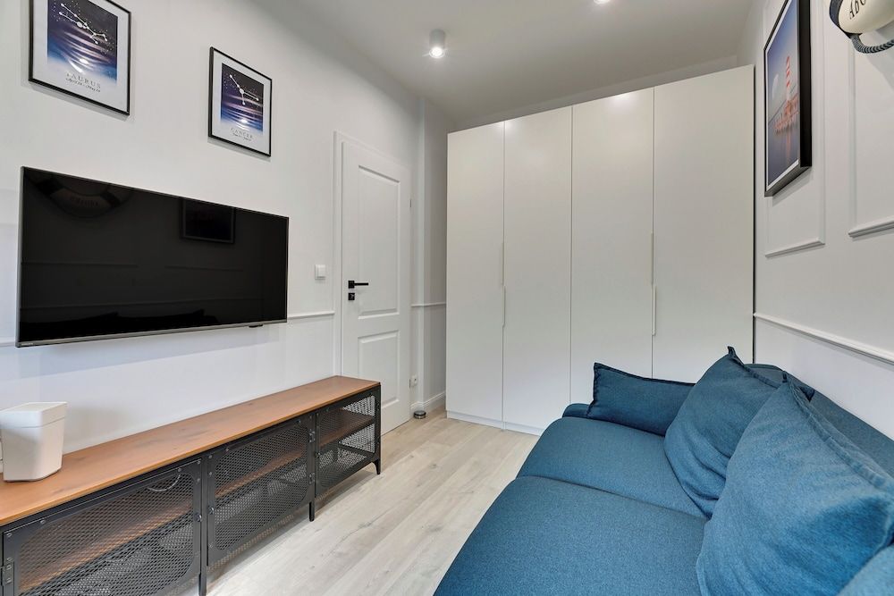 Nadmorski Park by Grand Apartments Comfort Apartment, Garden View 6