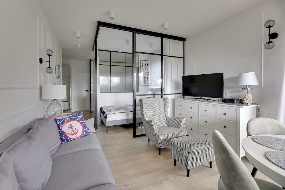 Nadmorski Park by Grand Apartments Comfort Apartment, Garden View 9