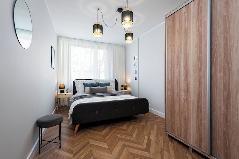 Family Apartment, City View