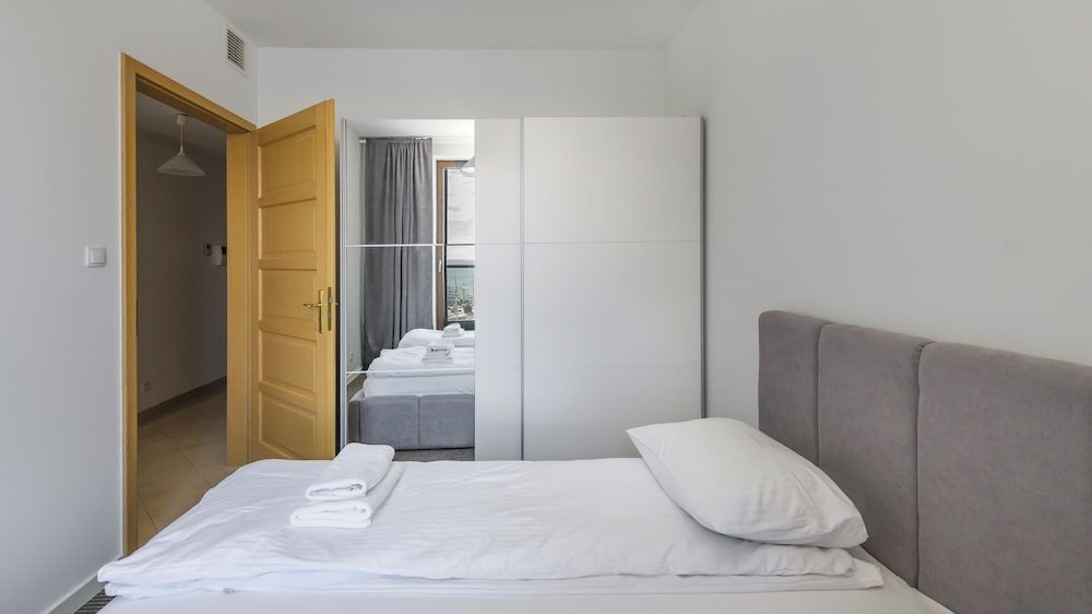Apartment (133)