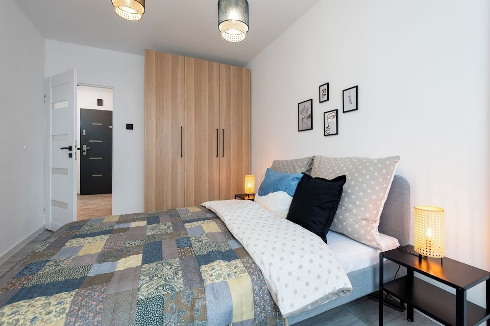 Family - by Kairos Apartments Family Apartment, City View 2