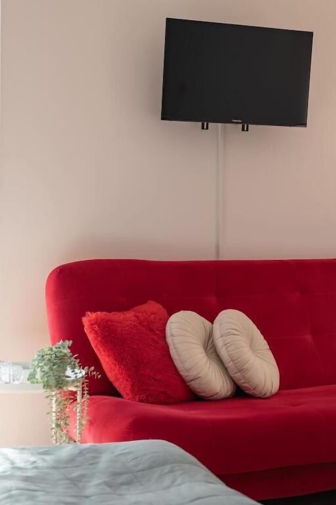 Przytulny apartament KOLEJOVA 12