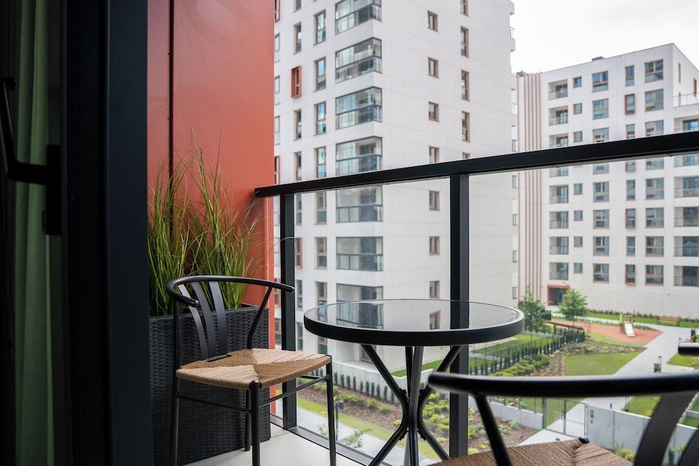 Towarowa Towers Luxury Apartment, Balcony, City View 15