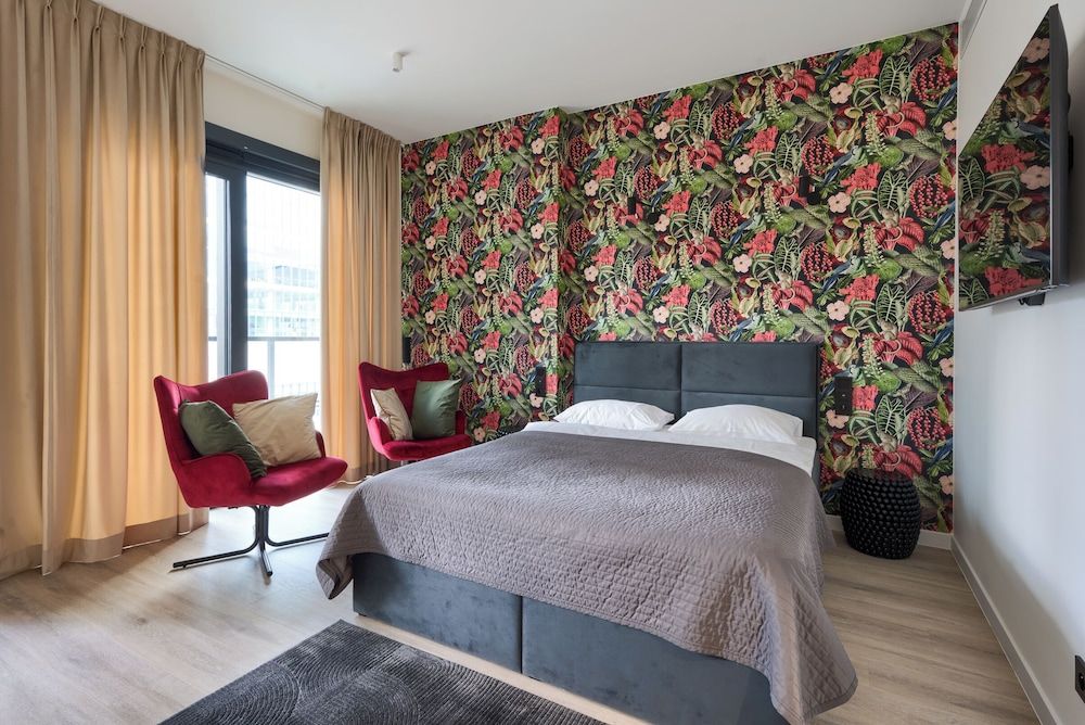 Towarowa Towers Luxury Apartment, Balcony, City View 31