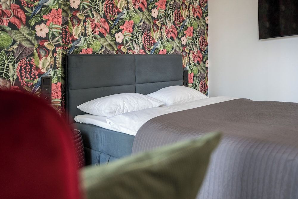 Towarowa Towers Luxury Apartment, Balcony, City View 27