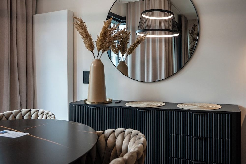 Towarowa Towers Luxury Apartment, Balcony, City View 9