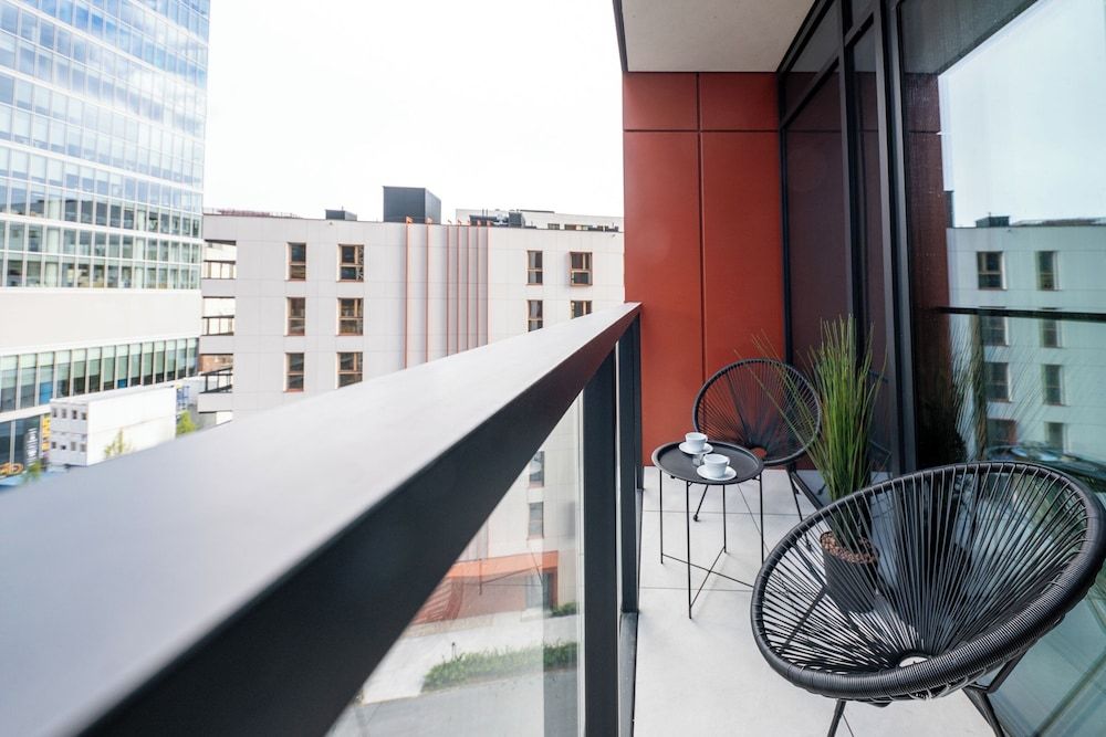 Towarowa Towers Luxury Apartment, Balcony, City View 38