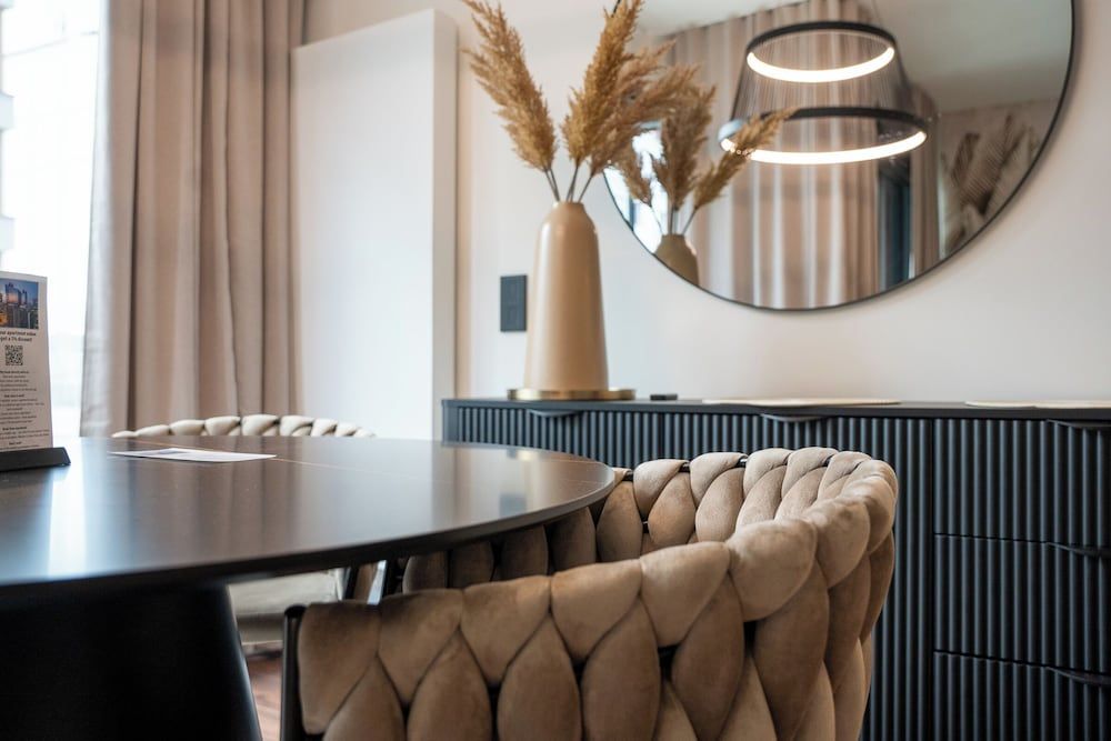 Towarowa Towers Luxury Apartment, Balcony, City View 7