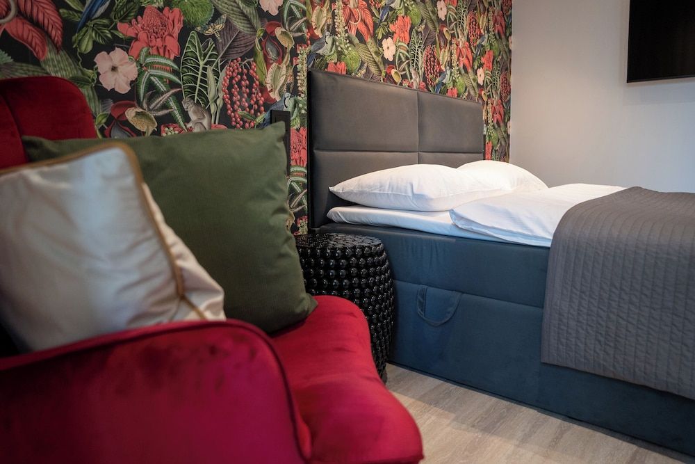 Towarowa Towers Luxury Apartment, Balcony, City View 23