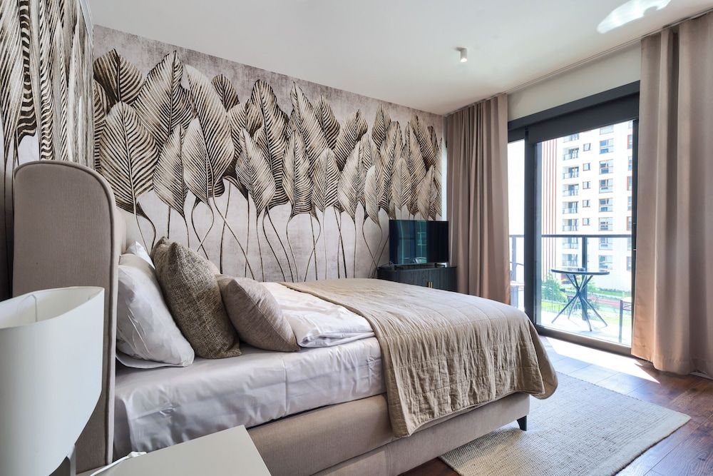 Towarowa Towers Luxury Apartment, Balcony, City View 19