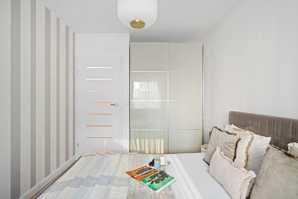 Luxury Apartment, Balcony