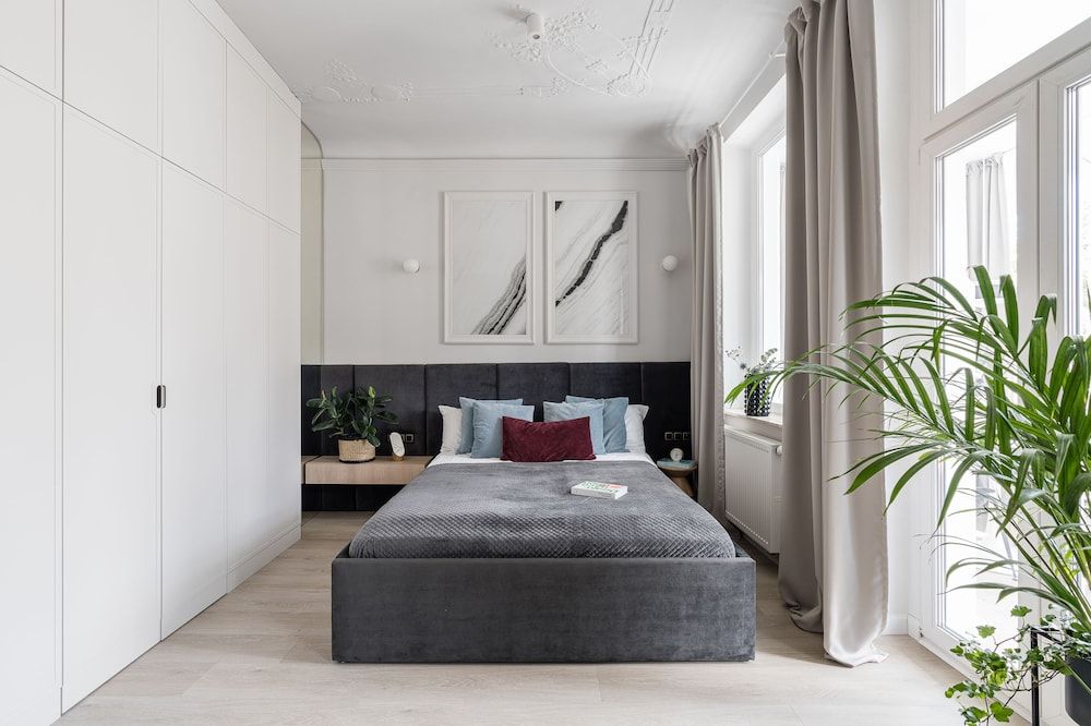 Design Studio, 1 Queen Bed, Bathtub