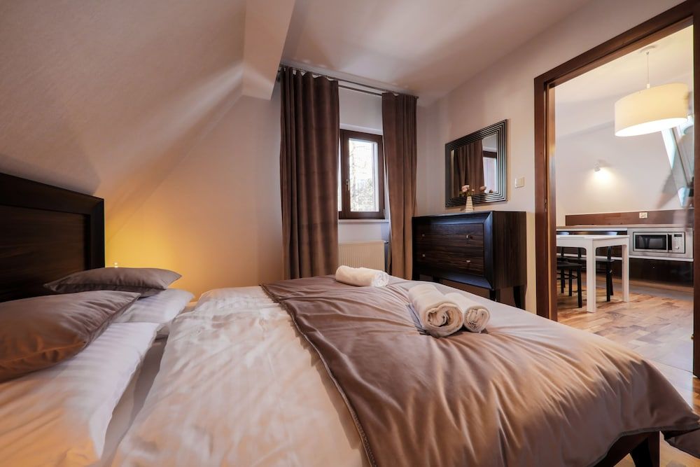 Family Apartment, 1 Bedroom, Mountain View