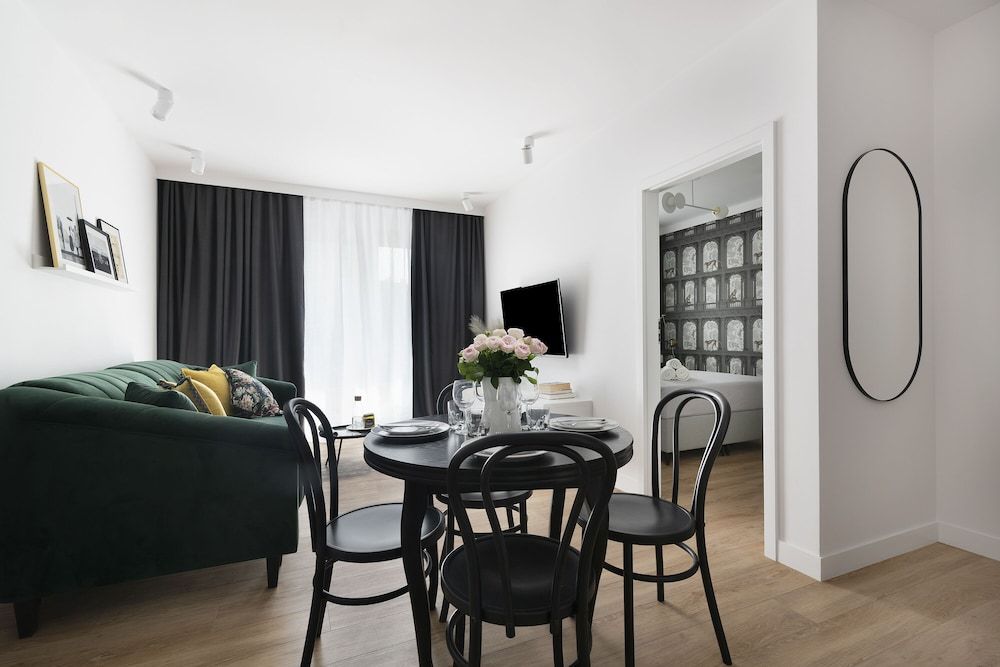 EASY RENT Apartments - CENTRUM 1 Design Apartment 12