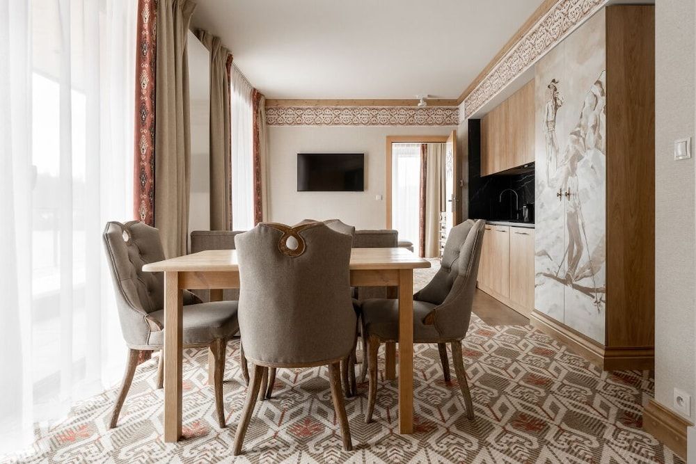 Superior Apartment