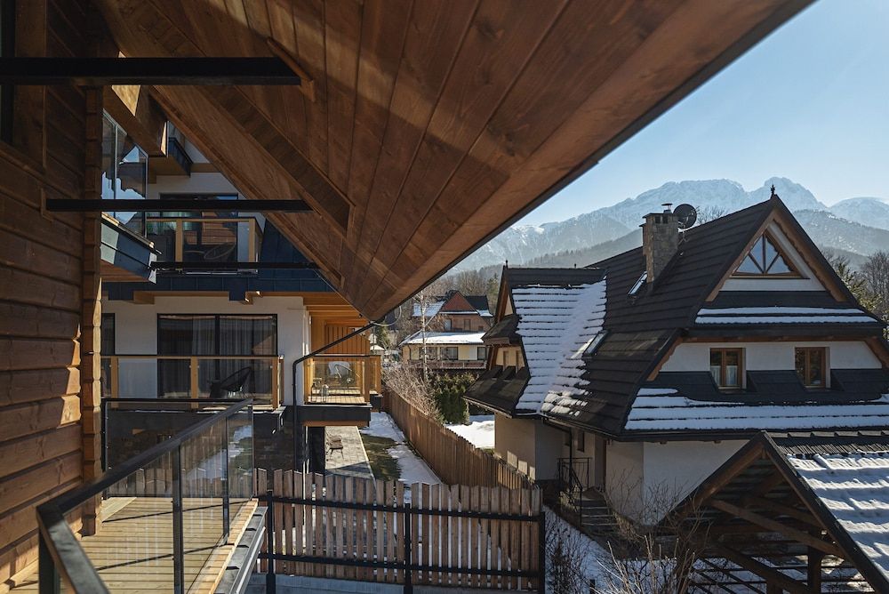 Lipowy Dwór Studio Suite, Mountain View 14