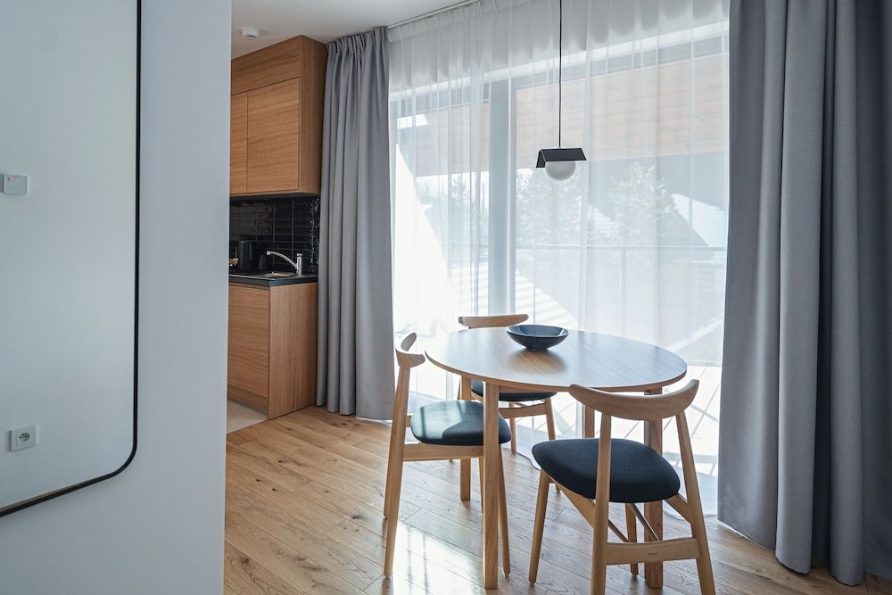 Lipowy Dwór Studio Suite, Mountain View 8