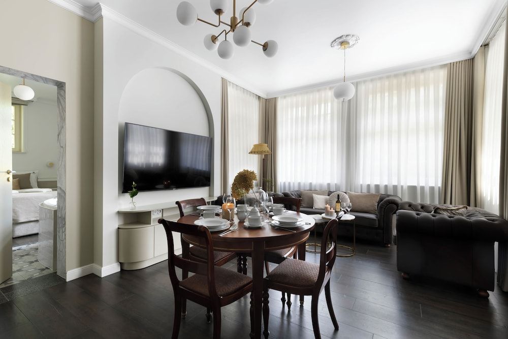 Exclusive Apartment