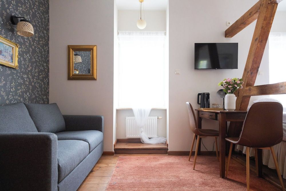 Mleczarnia Hotel Restauracja Basic Twin Room 4